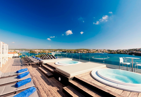 menorca-barcelo-hamilton